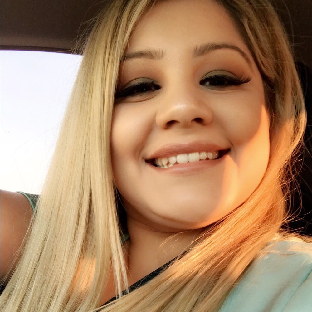 Meet your Posher, Brenda